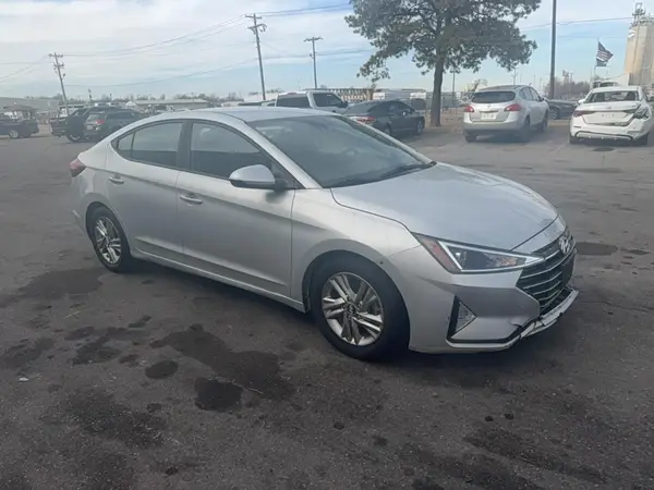 5NPD84LF1KH469959 2019 HYUNDAI ELANTRA - Image 1