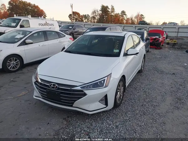 5NPD84LF1KH470836 2019 HYUNDAI ELANTRA - Image 2