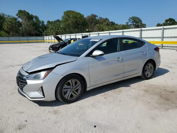 5NPD84LF1KH471016 2019 HYUNDAI ELANTRA - Image 1
