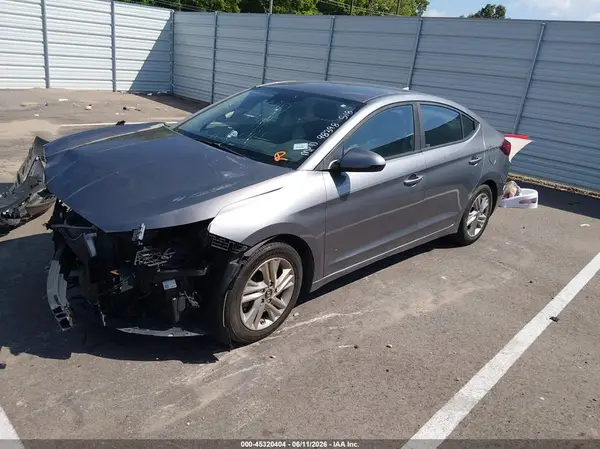 5NPD84LF1KH471243 2019 HYUNDAI ELANTRA - Image 2