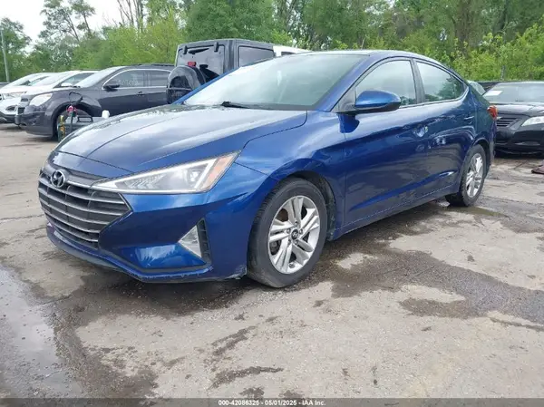 5NPD84LF1KH472702 2019 HYUNDAI ELANTRA - Image 2