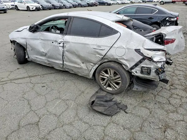 5NPD84LF1KH473154 2019 HYUNDAI ELANTRA - Image 2