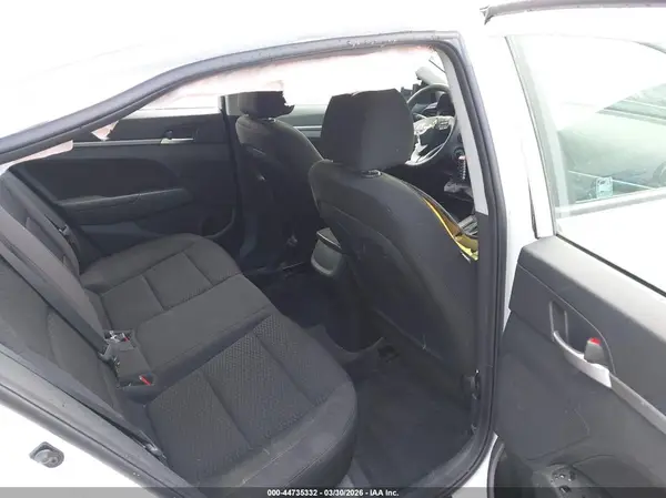 5NPD84LF1KH473235 2019 HYUNDAI ELANTRA - Image 8