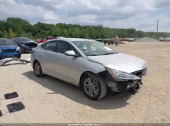5NPD84LF1KH474496 2019 HYUNDAI ELANTRA