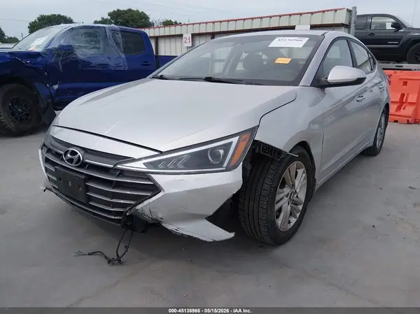 5NPD84LF1KH475728 2019 HYUNDAI ELANTRA - Image 2