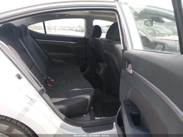 5NPD84LF1KH475728 2019 HYUNDAI ELANTRA - Image 8