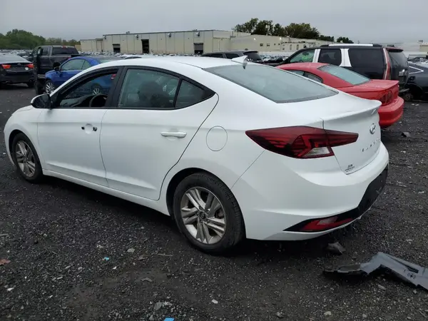 5NPD84LF1KH481867 2019 HYUNDAI ELANTRA - Image 2