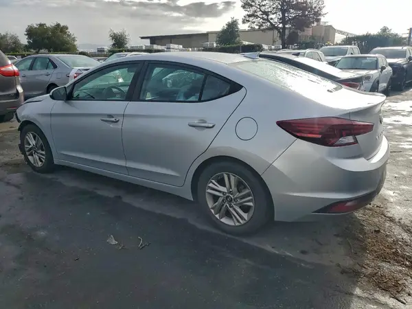 5NPD84LF1KH482789 2019 HYUNDAI ELANTRA - Image 2
