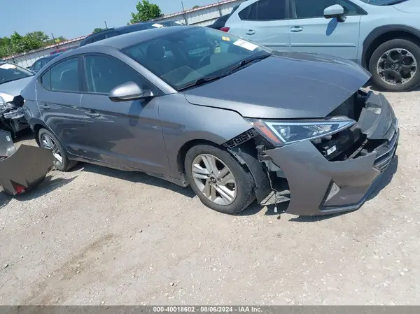 5NPD84LF1KH484297 2019 HYUNDAI ELANTRA - Image 1