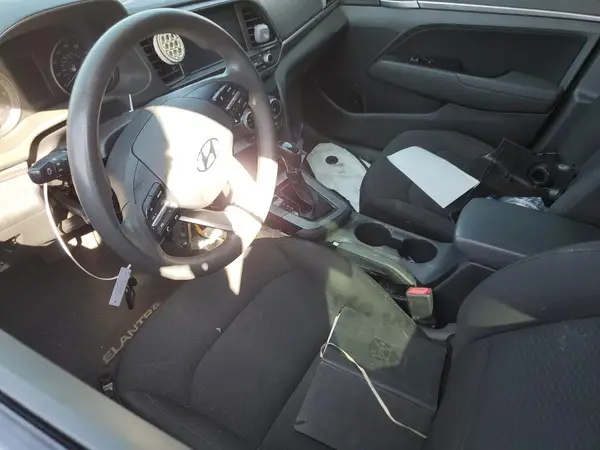 5NPD84LF1KH485370 2019 HYUNDAI ELANTRA - Image 8