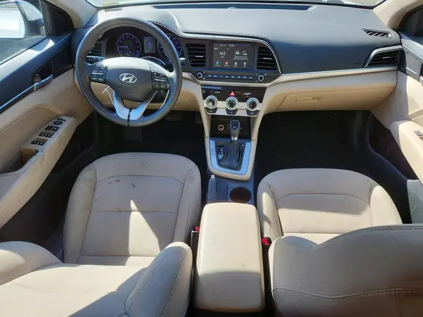 5NPD84LF1KH485692 2019 HYUNDAI ELANTRA - Image 8
