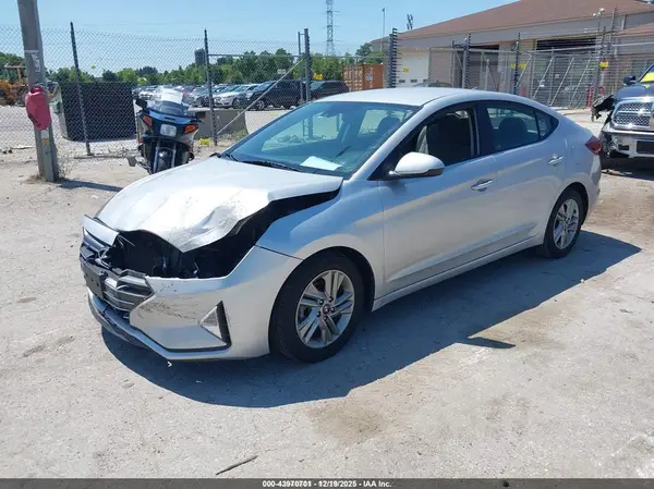 5NPD84LF1KH493940 2019 HYUNDAI ELANTRA - Image 2