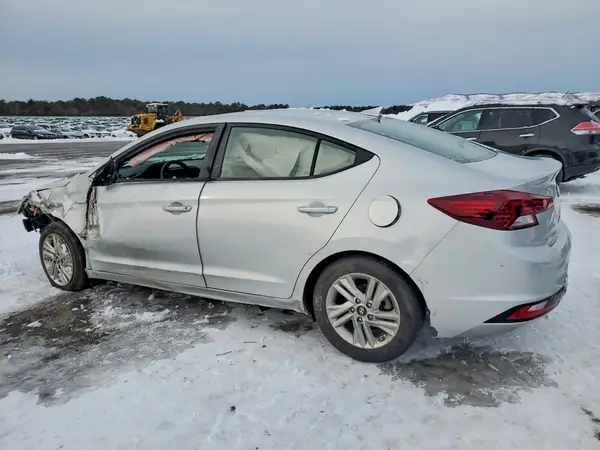 5NPD84LF1LH501973 2020 HYUNDAI ELANTRA - Image 2