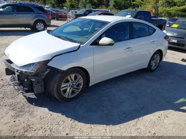 5NPD84LF1LH521754 2020 HYUNDAI ELANTRA - Image 2