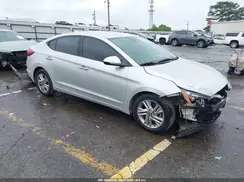 5NPD84LF1LH528476 2020 HYUNDAI ELANTRA