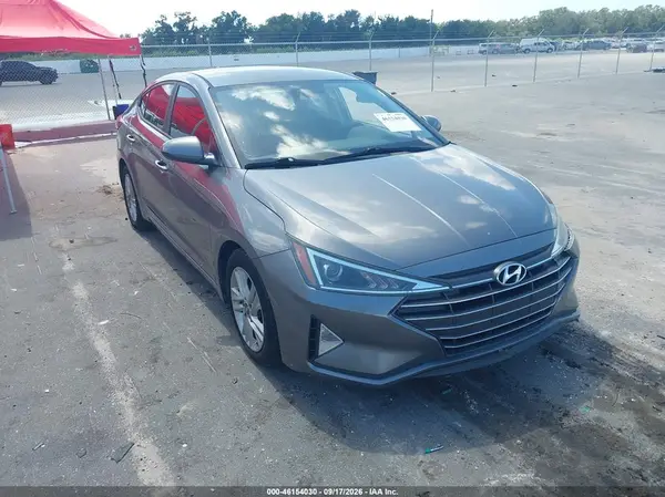 5NPD84LF1LH535752 2020 HYUNDAI ELANTRA - Image 1