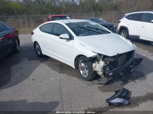 5NPD84LF1LH540675 2020 HYUNDAI ELANTRA - Image 1