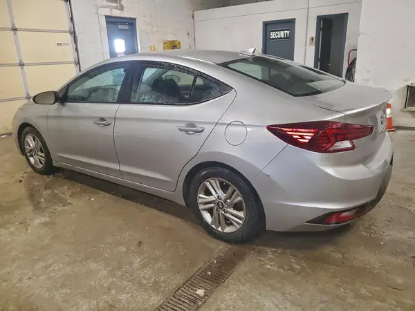 5NPD84LF1LH561221 2020 HYUNDAI ELANTRA - Image 2