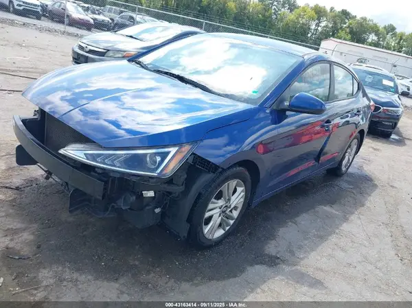 5NPD84LF1LH561655 2020 HYUNDAI ELANTRA - Image 2
