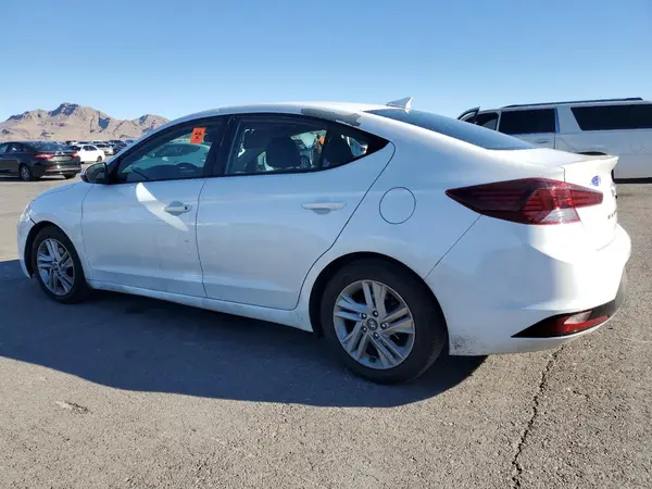 5NPD84LF1LH561705 2020 HYUNDAI ELANTRA - Image 2