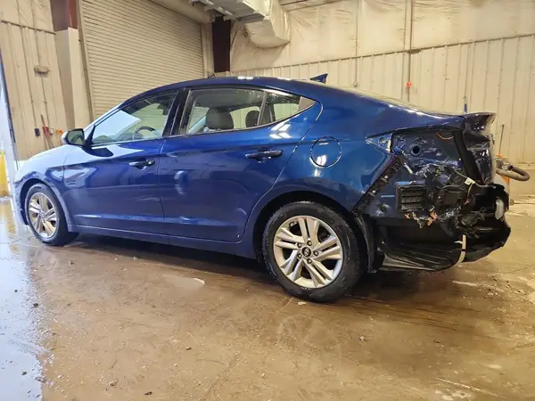 5NPD84LF1LH565463 2020 HYUNDAI ELANTRA - Image 2