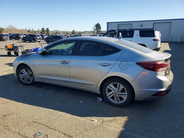5NPD84LF1LH565804 2020 HYUNDAI ELANTRA - Image 2