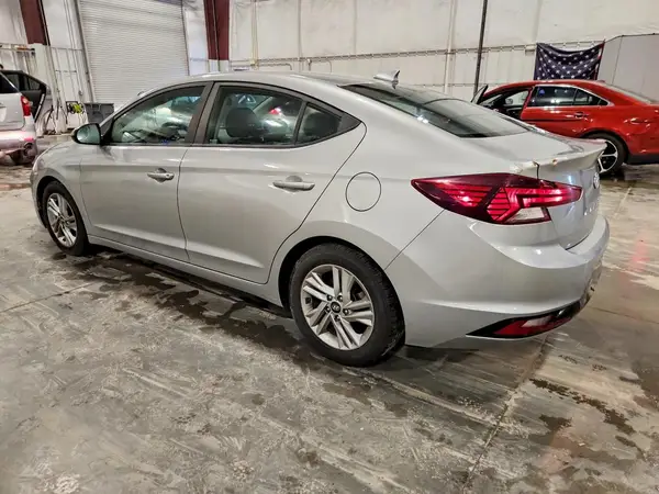 5NPD84LF1LH569870 2020 HYUNDAI ELANTRA - Image 2