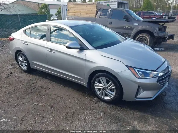 5NPD84LF1LH570310 2020 HYUNDAI ELANTRA - Image 1