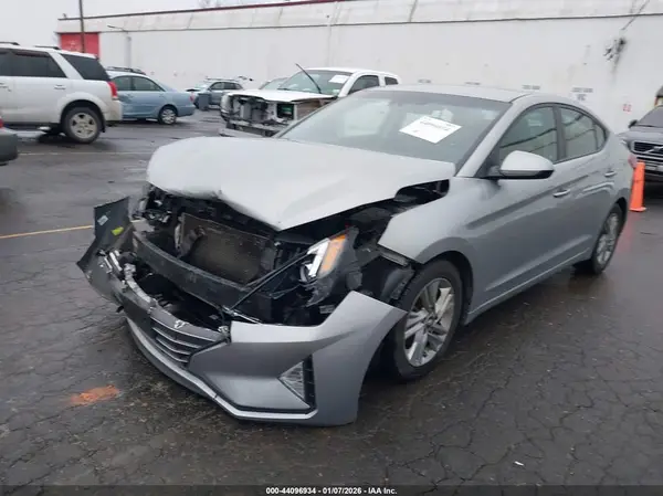5NPD84LF1LH571795 2020 HYUNDAI ELANTRA - Image 2