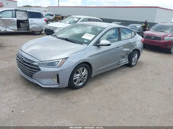 5NPD84LF1LH576737 2020 HYUNDAI ELANTRA - Image 2