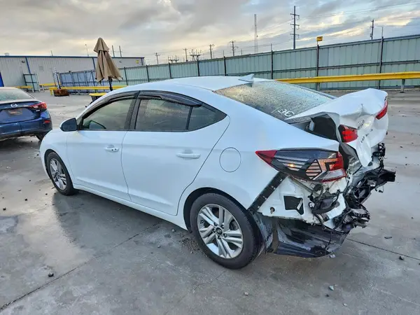 5NPD84LF1LH577080 2020 HYUNDAI ELANTRA - Image 2