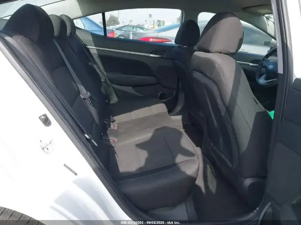 5NPD84LF1LH583686 2020 HYUNDAI ELANTRA - Image 8