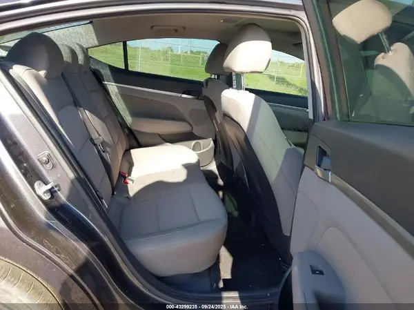 5NPD84LF1LH593490 2020 HYUNDAI ELANTRA - Image 8