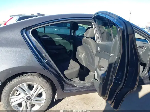 5NPD84LF1LH597409 2020 HYUNDAI ELANTRA - Image 8