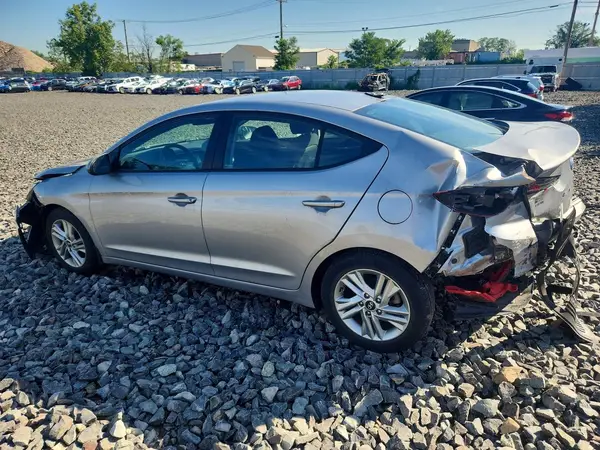 5NPD84LF1LH597698 2020 HYUNDAI ELANTRA - Image 2