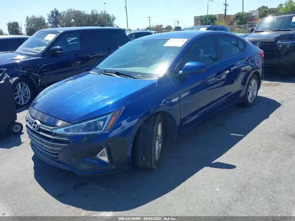 5NPD84LF1LH601815 2020 HYUNDAI ELANTRA - Image 2