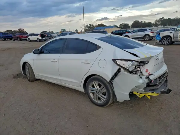 5NPD84LF1LH607310 2020 HYUNDAI ELANTRA - Image 2