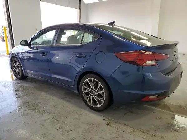 5NPD84LF1LH610286 2020 HYUNDAI ELANTRA - Image 2