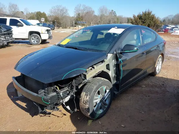 5NPD84LF1LH624835 2020 HYUNDAI ELANTRA - Image 2