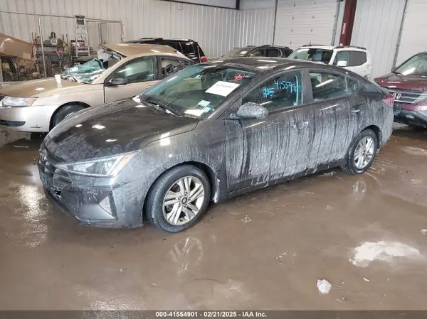 5NPD84LF1LH631901 2020 HYUNDAI ELANTRA - Image 2