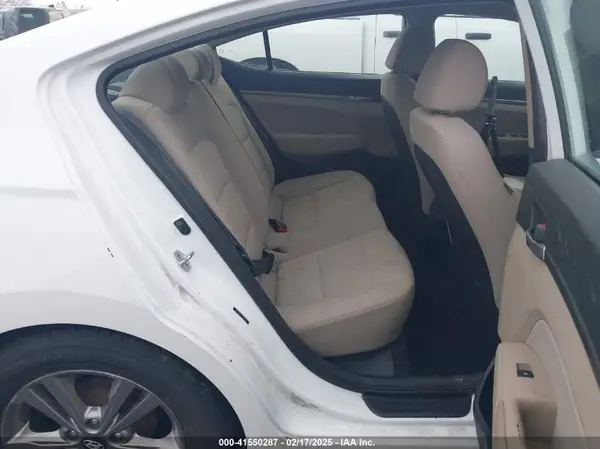 5NPD84LF2HH000548 2017 HYUNDAI ELANTRA - Image 8
