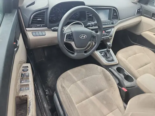 5NPD84LF2HH001103 2017 HYUNDAI ELANTRA - Image 8