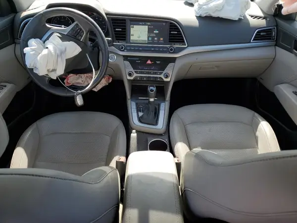 5NPD84LF2HH002655 2017 HYUNDAI ELANTRA - Image 8