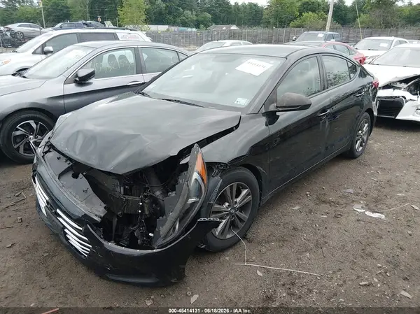 5NPD84LF2HH002977 2017 HYUNDAI ELANTRA - Image 2