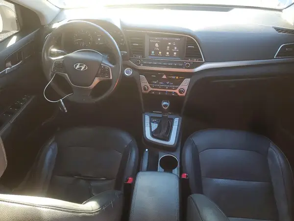 5NPD84LF2HH005717 2017 HYUNDAI ELANTRA - Image 8