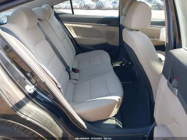 5NPD84LF2HH006365 2017 HYUNDAI ELANTRA - Image 8