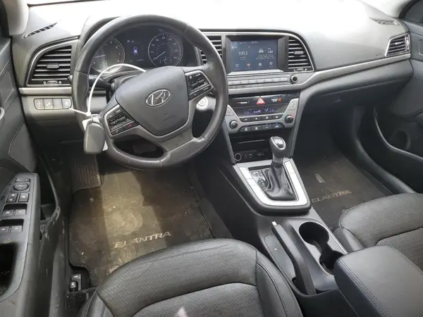 5NPD84LF2HH007158 2017 HYUNDAI ELANTRA - Image 8
