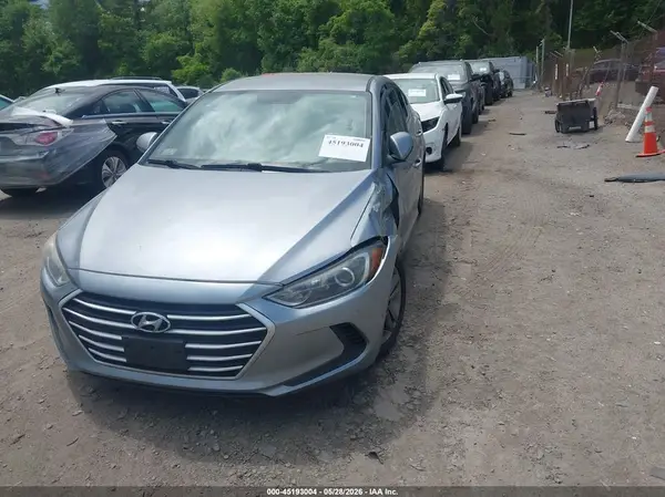 5NPD84LF2HH009167 2017 HYUNDAI ELANTRA - Image 2