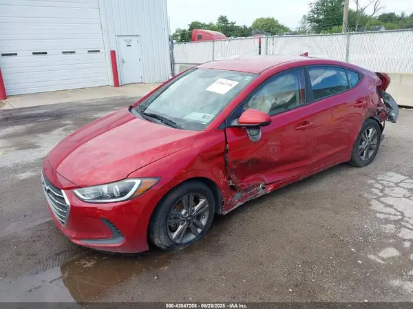 5NPD84LF2HH010156 2017 HYUNDAI ELANTRA - Image 2