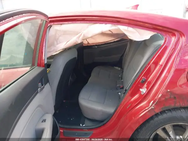 5NPD84LF2HH010156 2017 HYUNDAI ELANTRA - Image 8